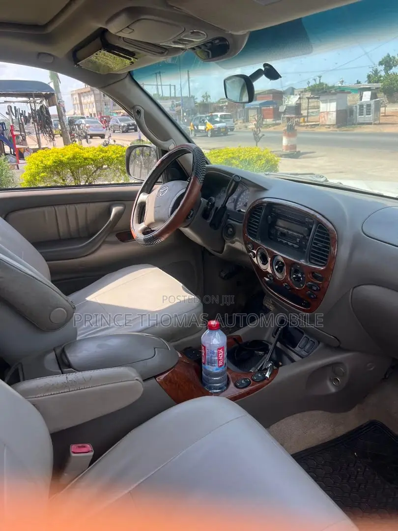 Toyota Tundra 2019 White