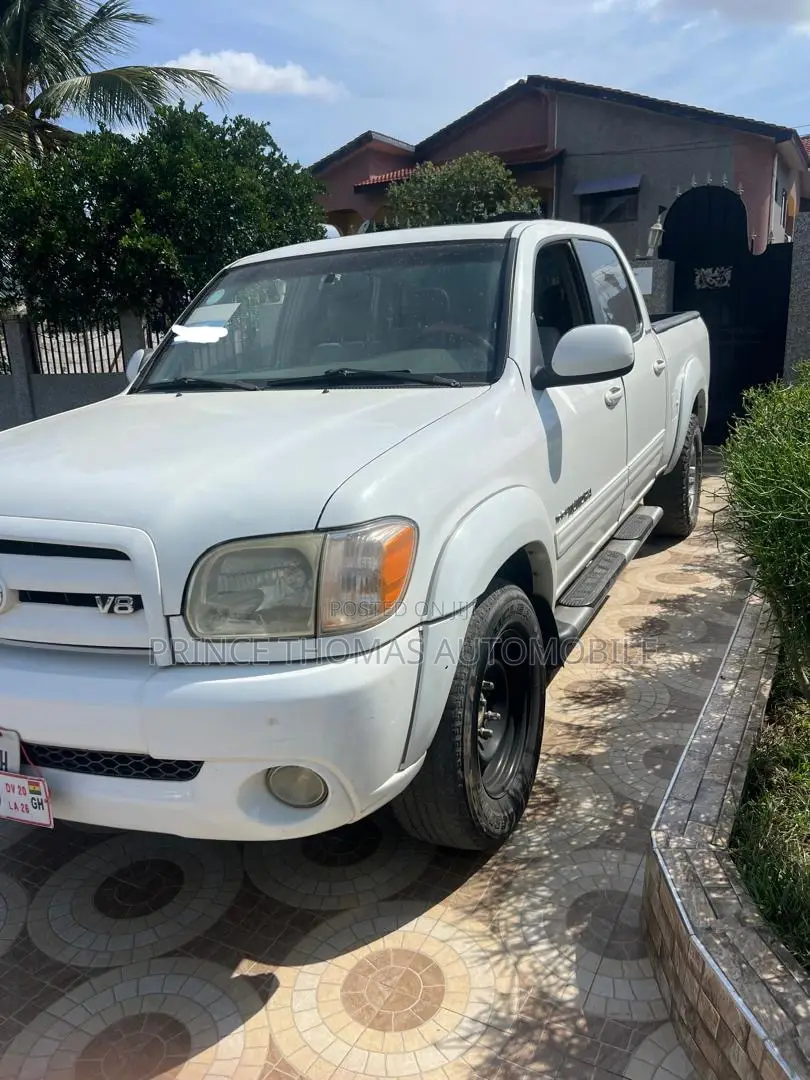 Toyota Tundra 2019 White