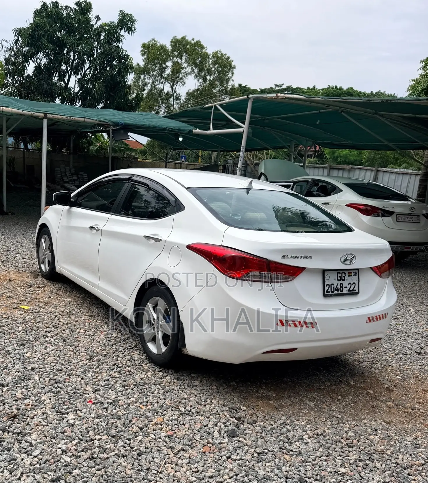 Hyundai Elantra Limited Sedan FWD (1.8L 4cyl 6A) 2013 White
