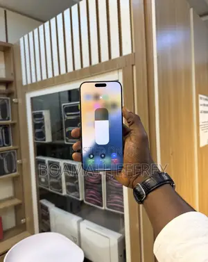 Apple iPhone 16 Pro Max 512 GB Gold