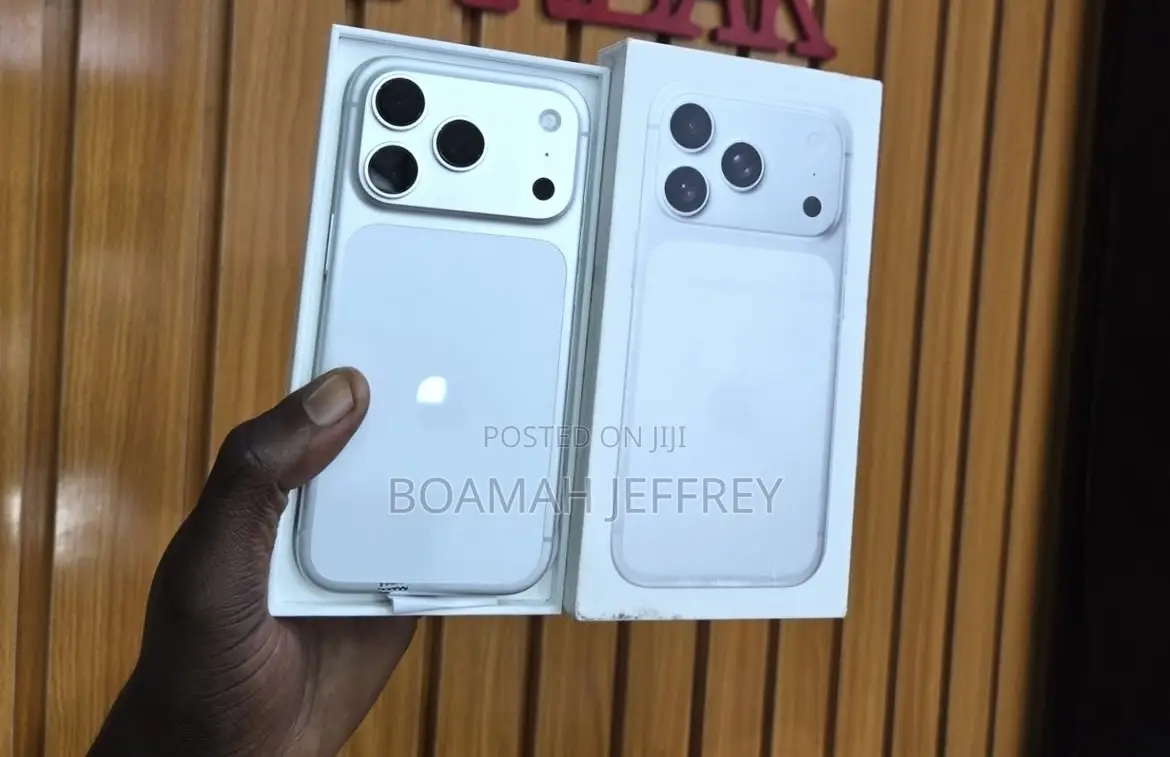 New Apple iPhone 17 Pro Max 1 TB Silver