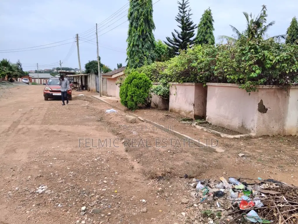 5bdrm House in Felmic Real Estate, Ofankor for sale