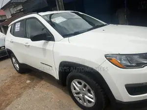 Jeep Compass Sport FWD 2018 White