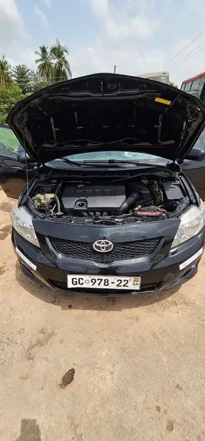 Toyota Corolla 2010 Black