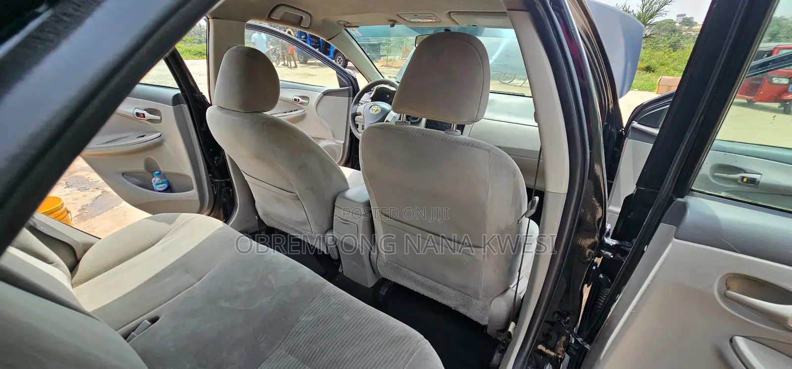 Toyota Corolla 2010 Black