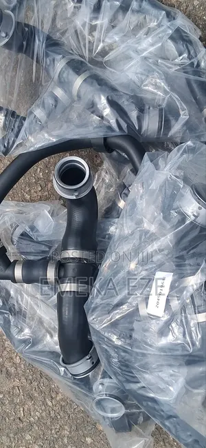 Water Hose for Different Mercedes-Benz Models 166 204