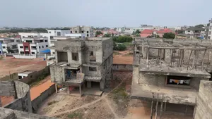 12bdrm House in Airport Residential Area for sale