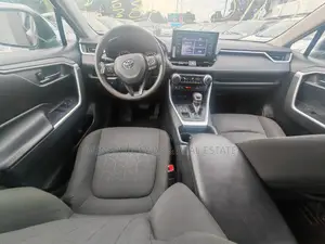 Toyota RAV4 LE 2022 Gray