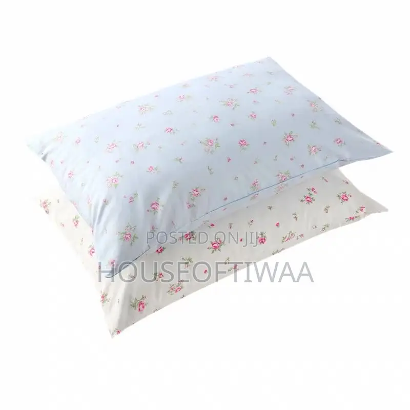12 Pieces Mixed Colors Pillowcases