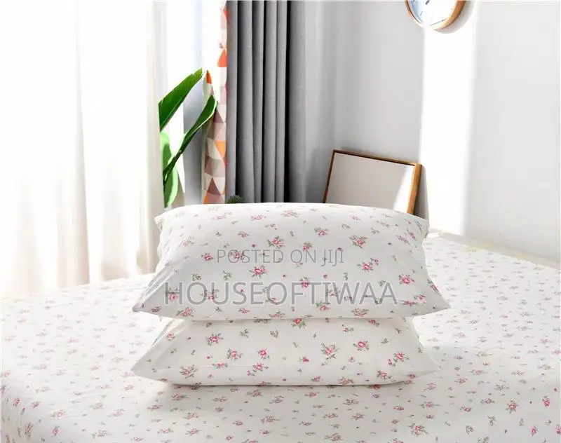 12 Pieces Mixed Colors Pillowcases