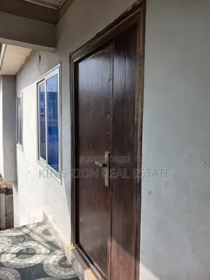 2bdrm Apartment in Kingzionreal, Last Stop for rent