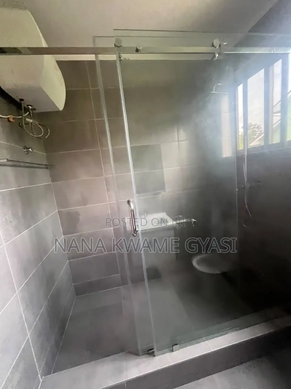 5bdrm Mansion in Willman Real Estate, Burma Camp for rent