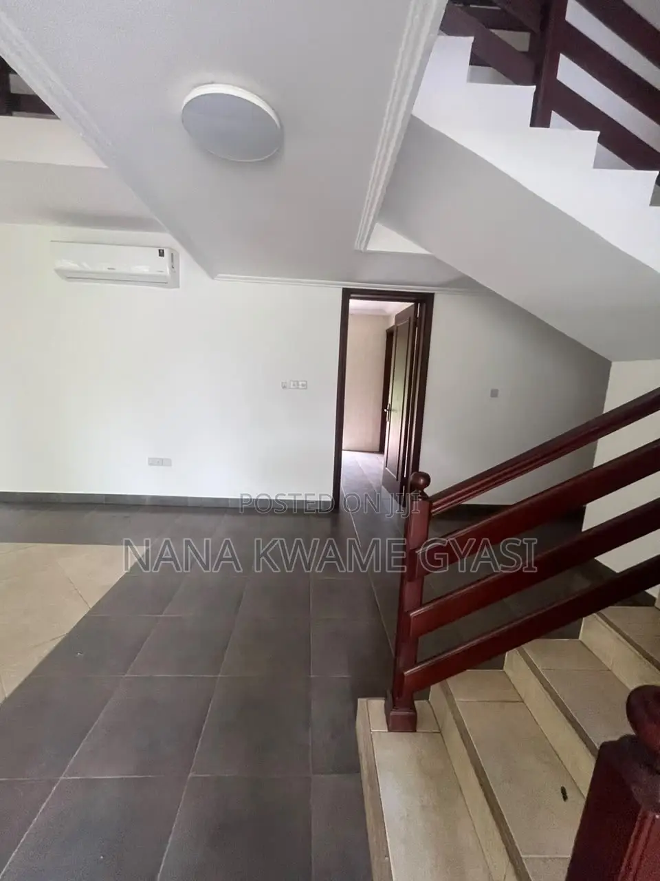 5bdrm Mansion in Willman Real Estate, Burma Camp for rent