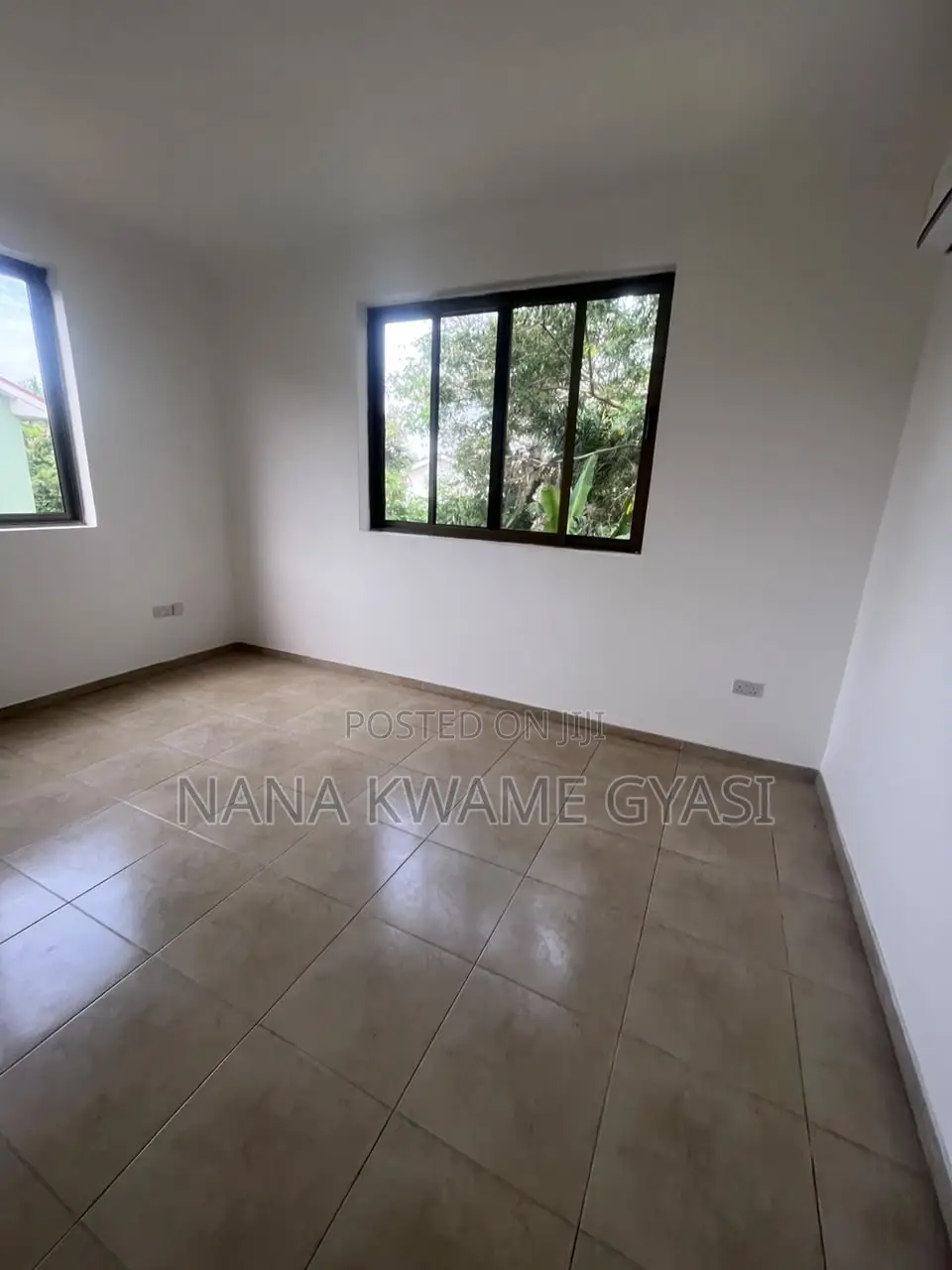 5bdrm Mansion in Willman Real Estate, Burma Camp for rent
