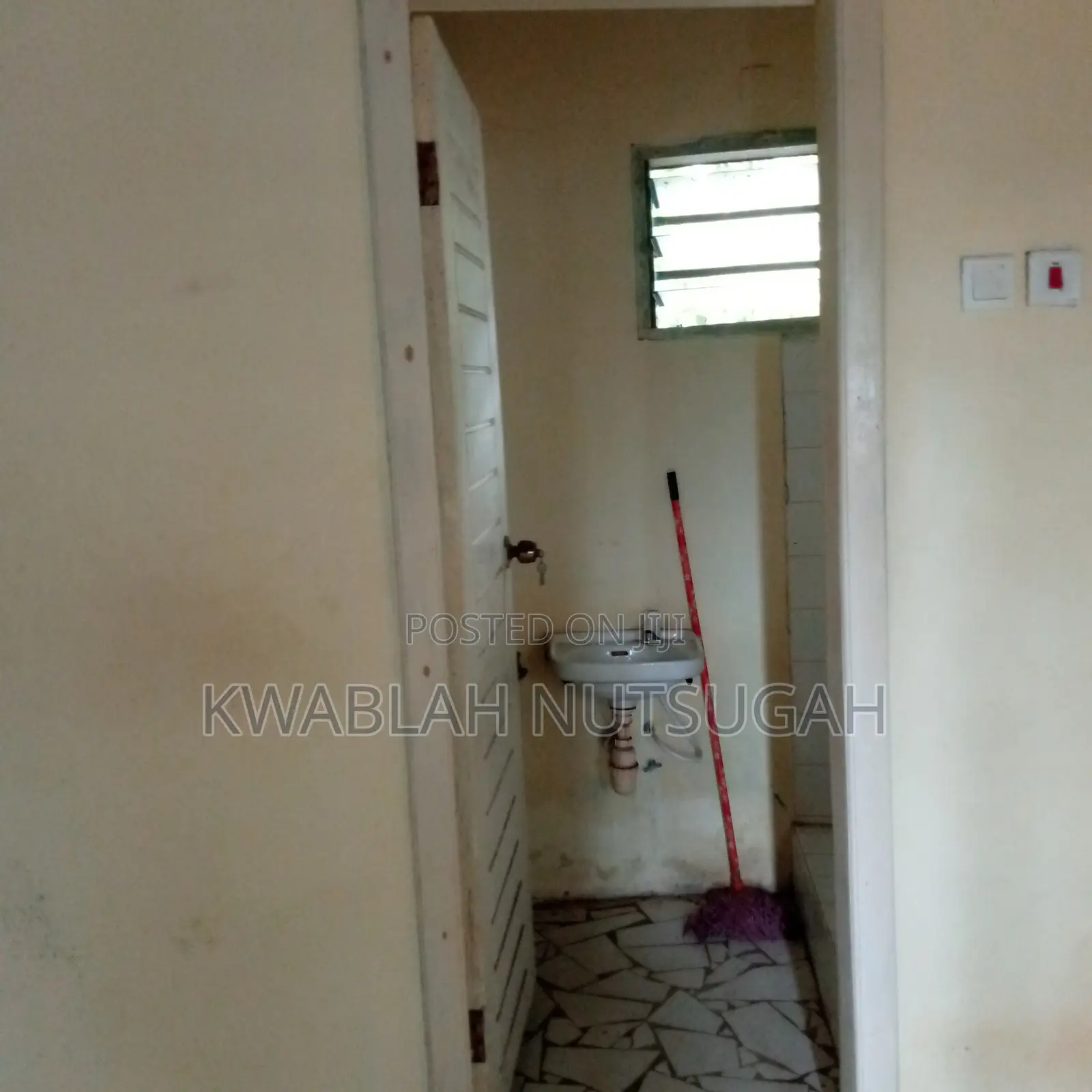1bdrm House in Cold Store for rent