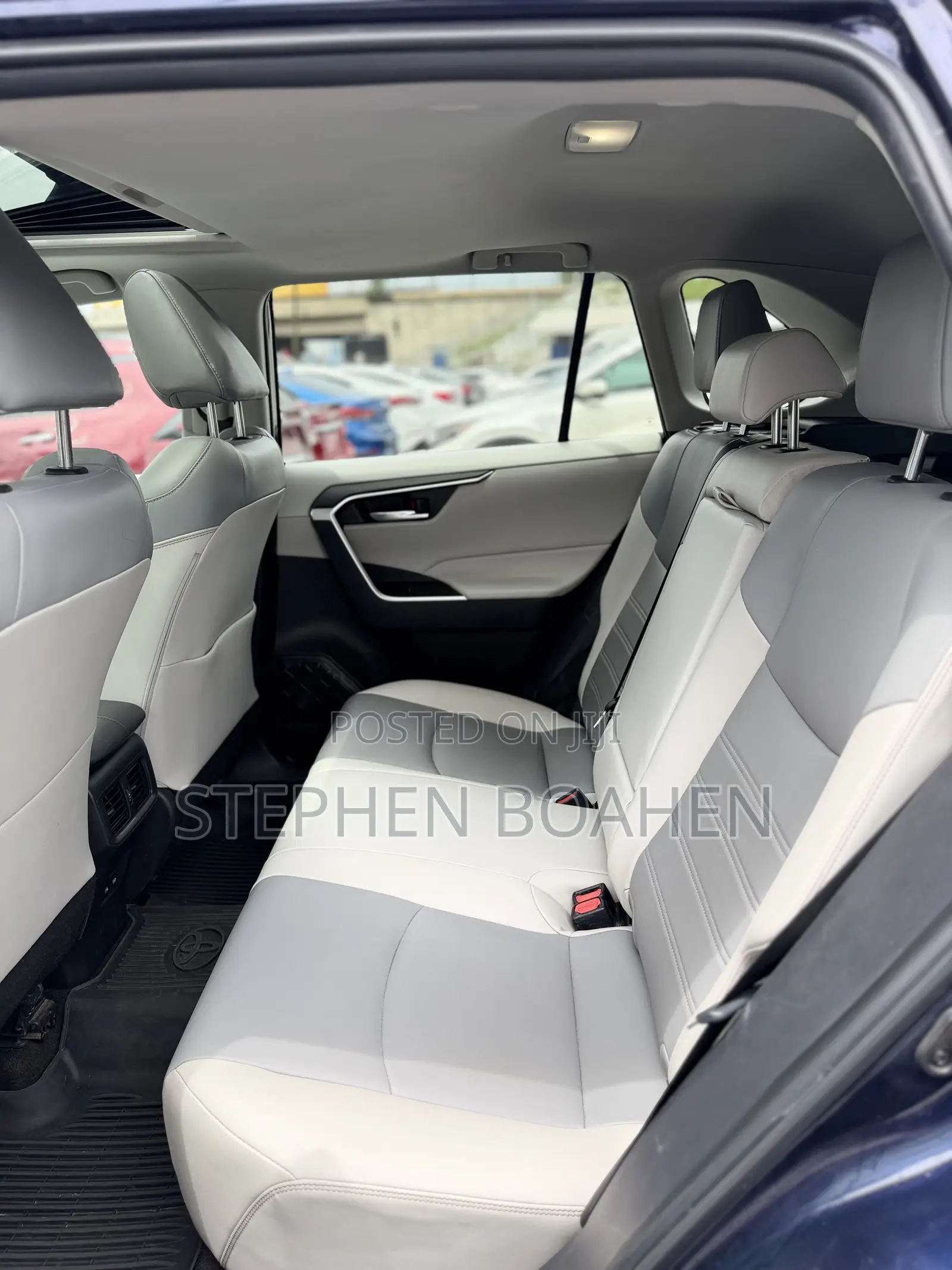 Toyota RAV4 XLE AWD 2024