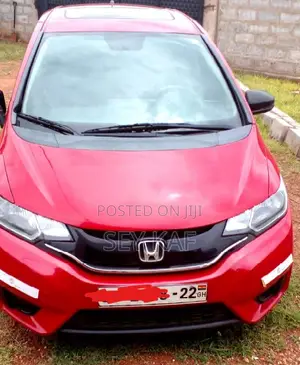 Honda Fit EX-L 4dr Hatchback (1.5L 4cyl CVT) 2015 Red