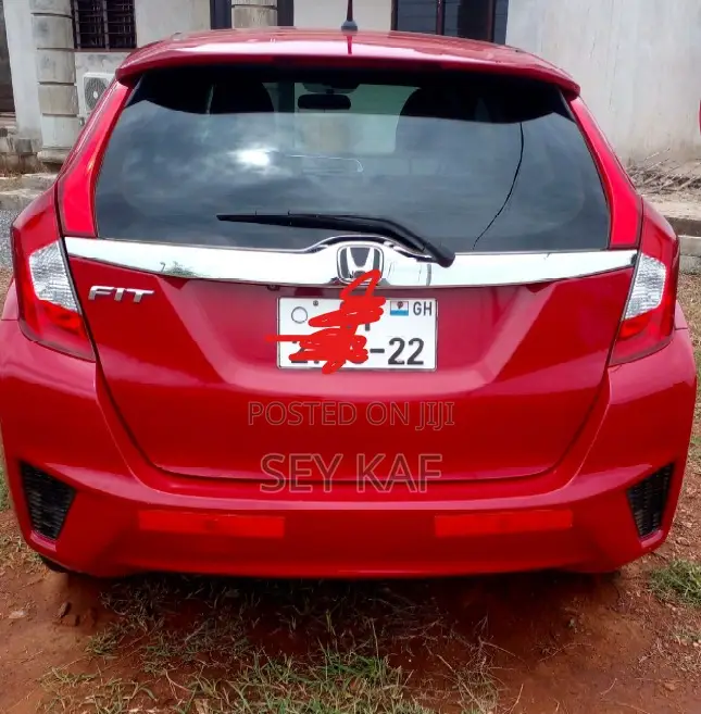 Honda Fit EX-L 4dr Hatchback (1.5L 4cyl CVT) 2015 Red