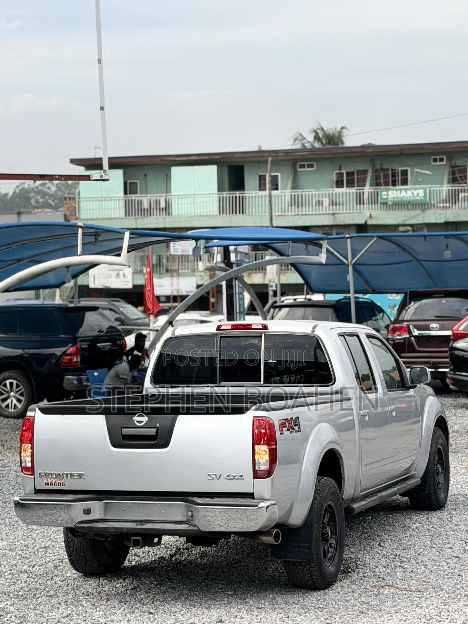 Nissan Frontier 2014 Silver