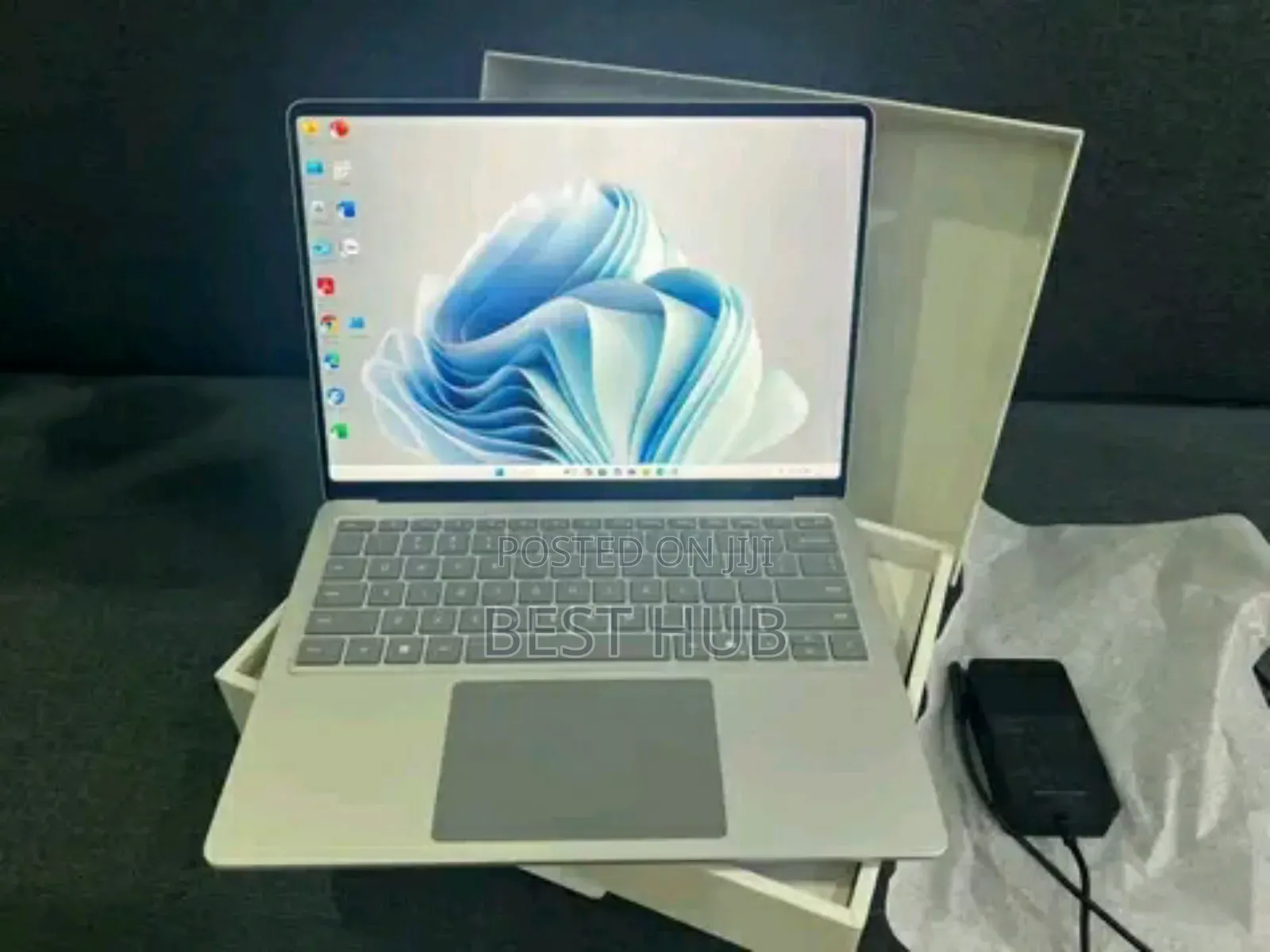 New Laptop Microsoft Surface Laptop 16GB Intel Core i7 SSD 1T
