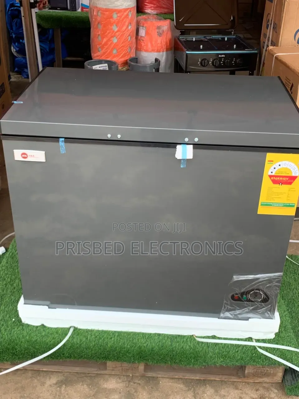 H a Durable Chest Freezer 292 Litres