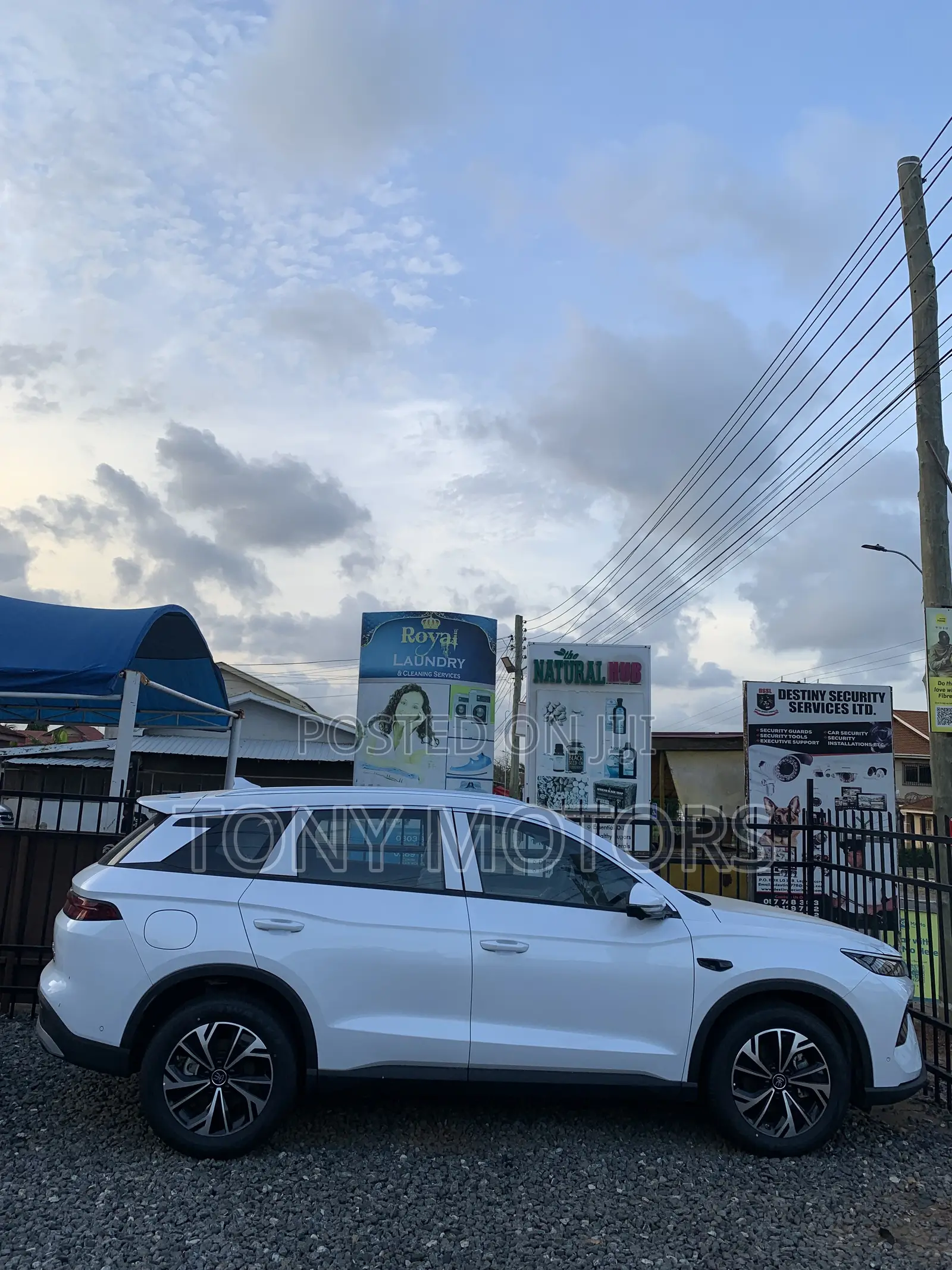 New BYD Song Pro DM-i 2025 White