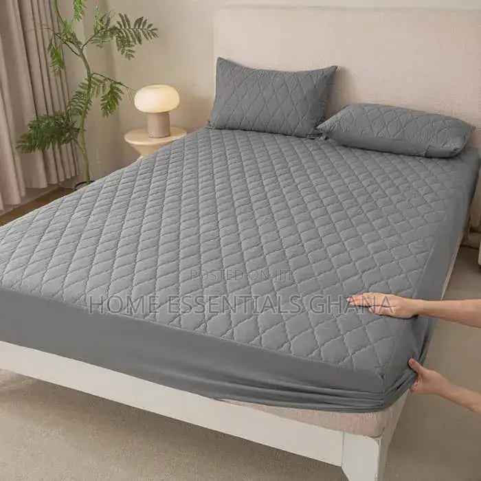 Premium Mattress Cover Set – Waterproof Bedsheet With Pillowcases