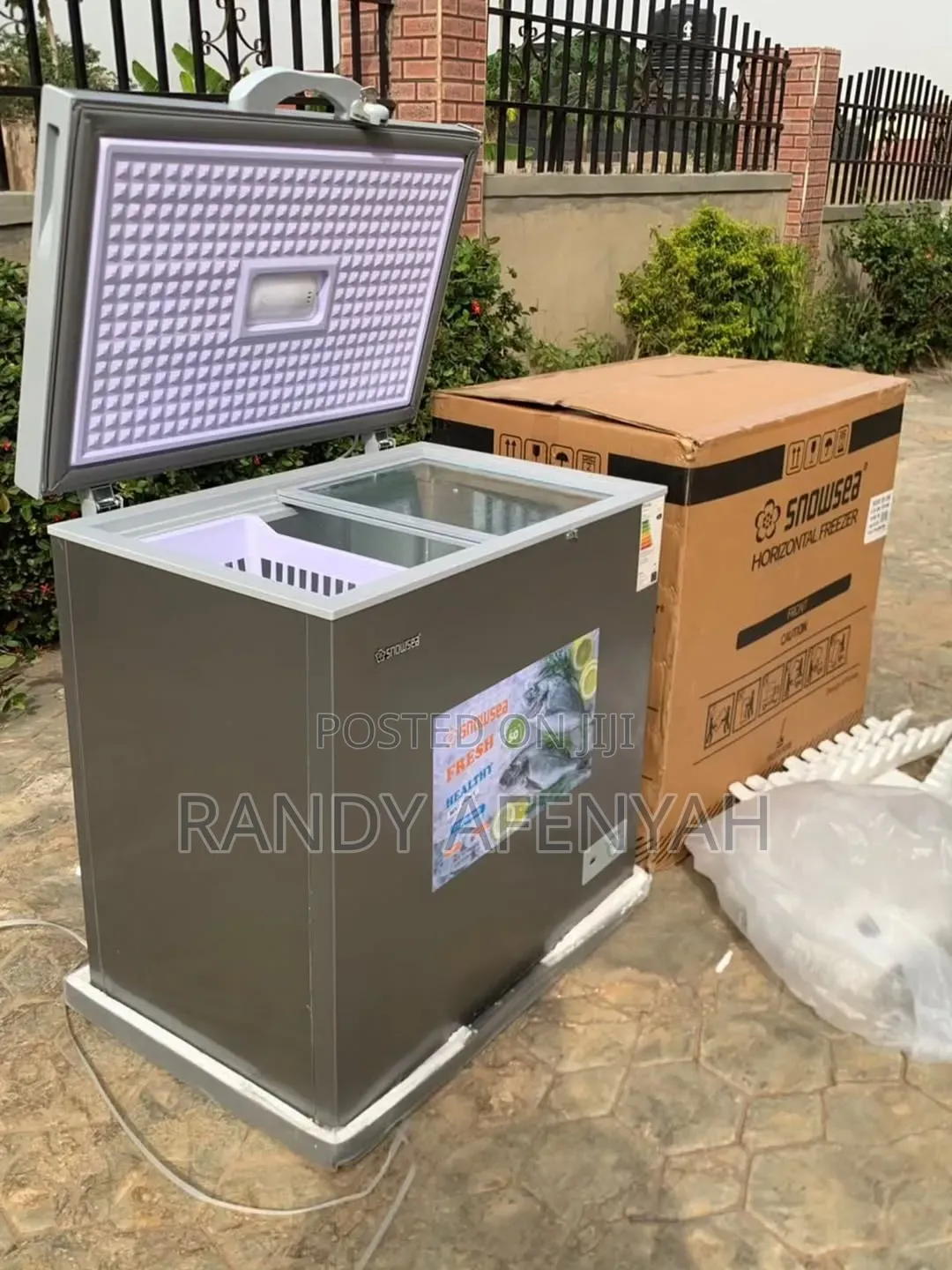 Chest Freezer 201 Litres