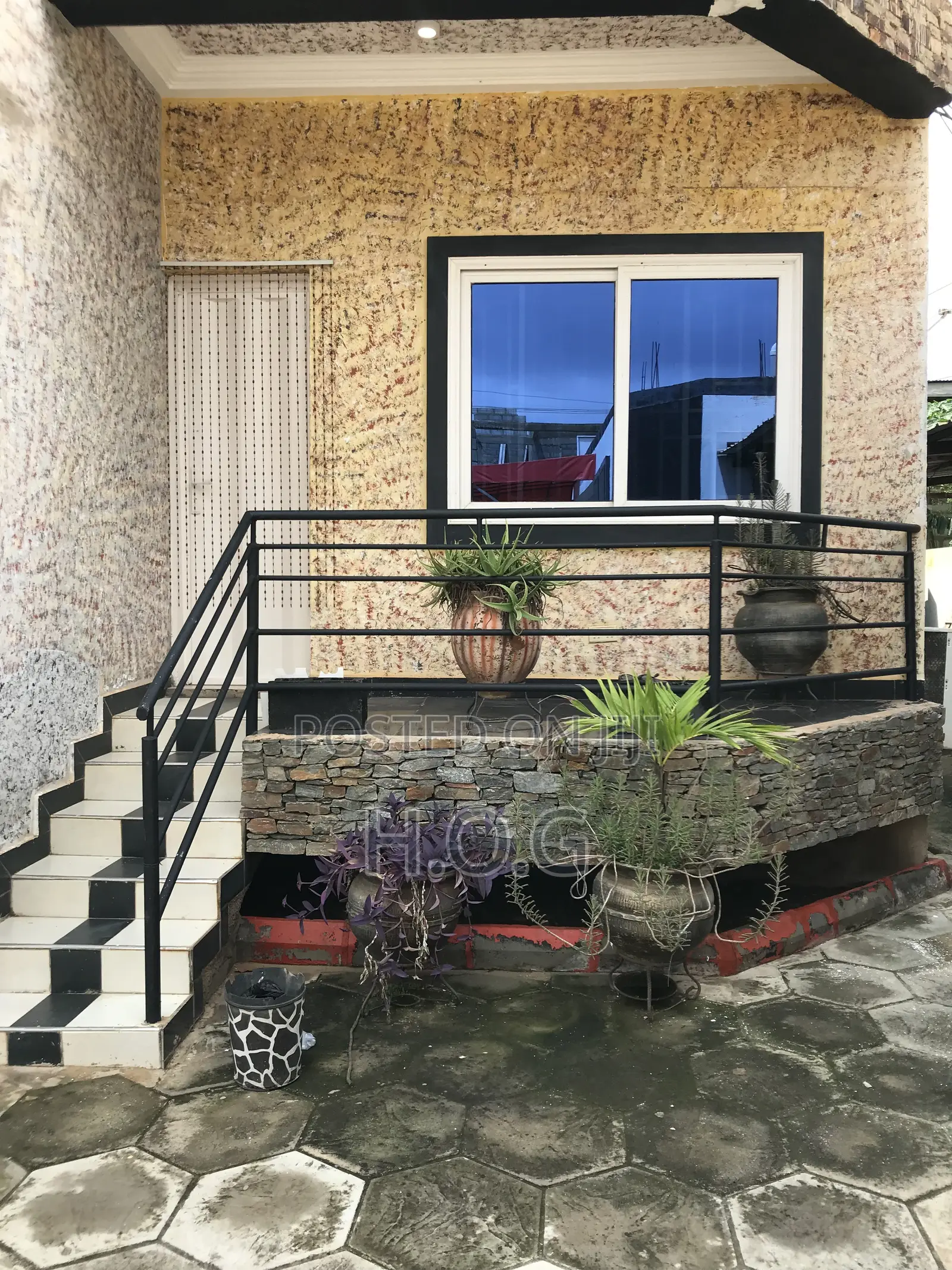 1bdrm Apartment in H.O.G Agency, Old Town for rent