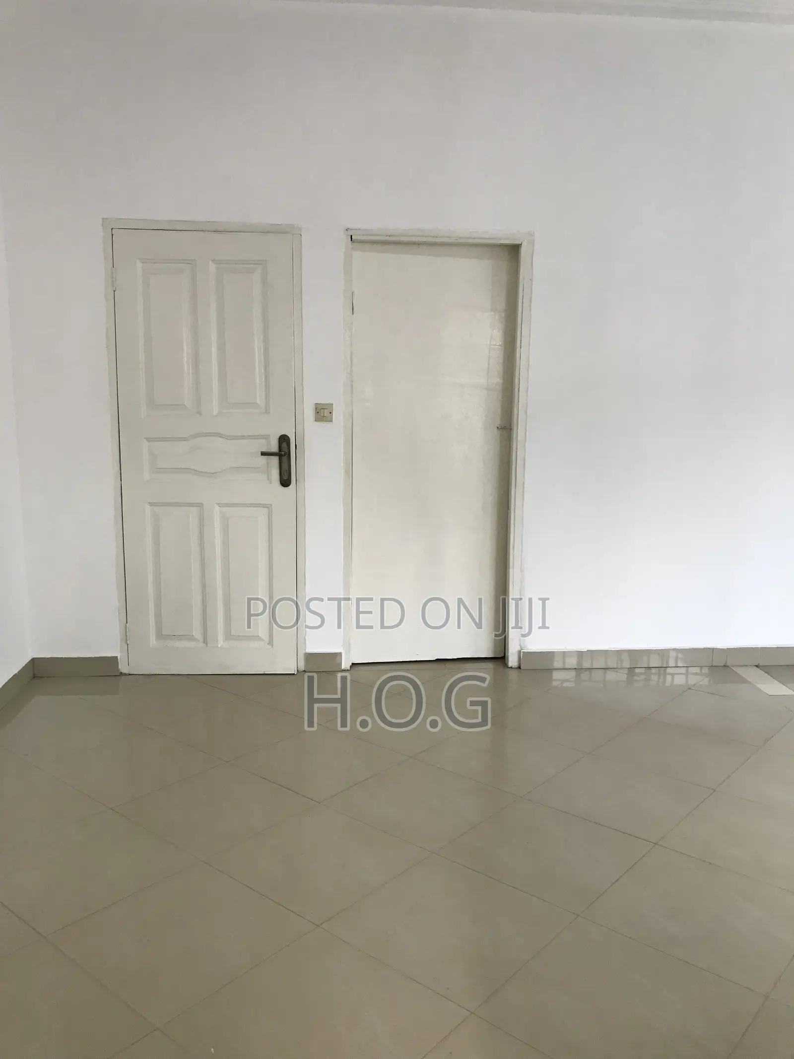 1bdrm Apartment in H.O.G Agency, Old Town for rent