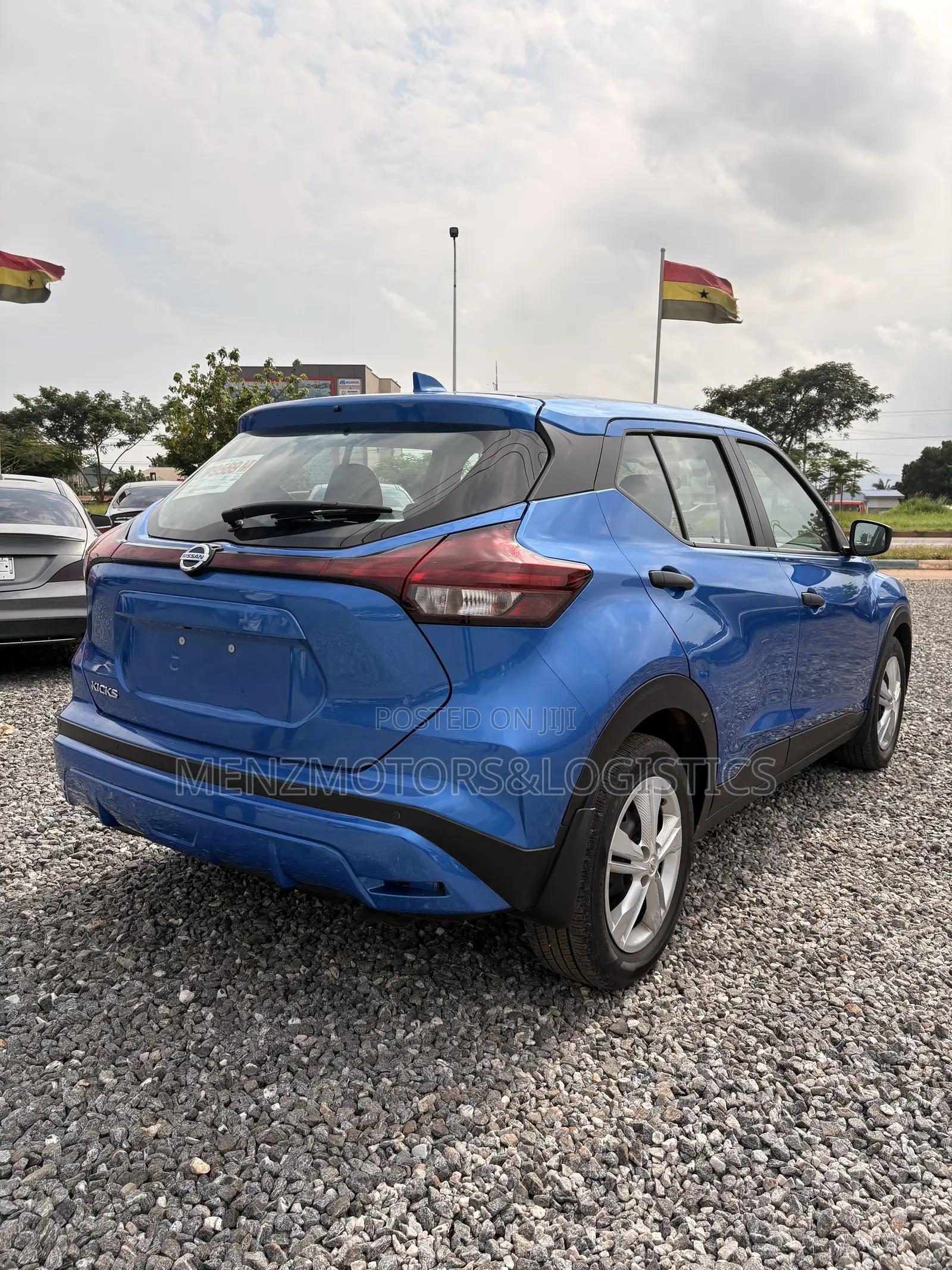 Nissan Kicks 2022 Blue