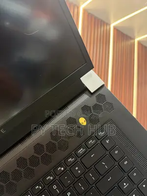 Laptop Alienware X17 R1 16GB Intel Core i7 SSD 512GB