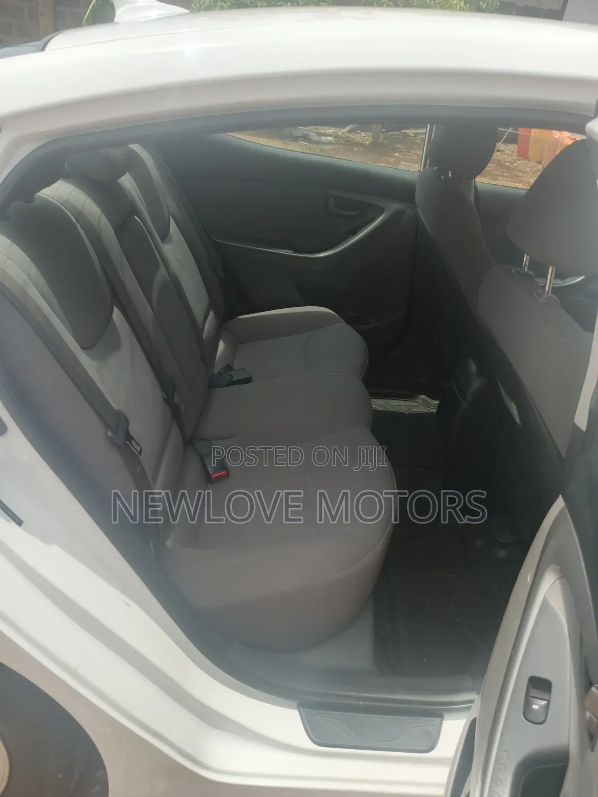 Hyundai Elantra 2015 White