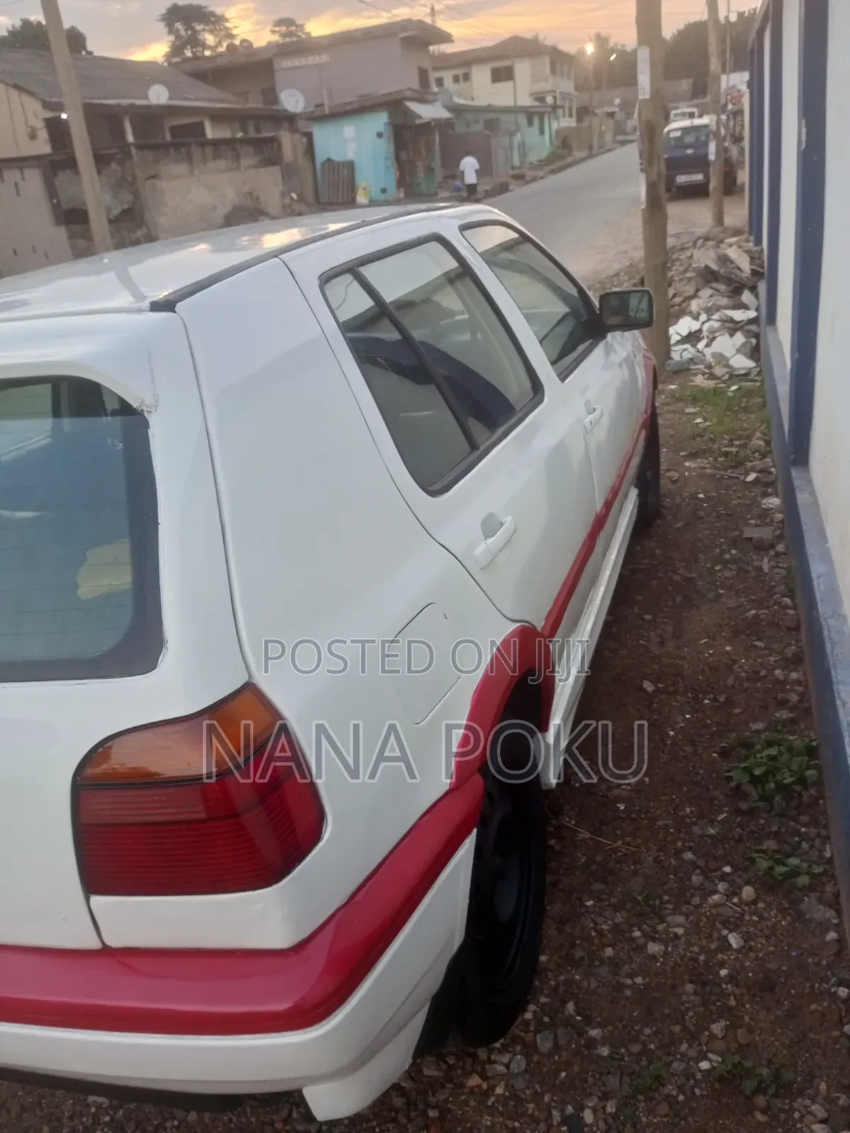 Volkswagen Golf 2000 White