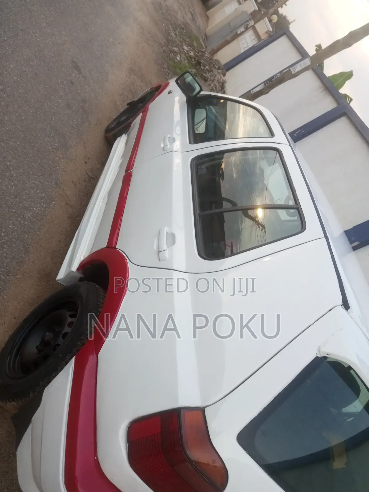 Volkswagen Golf 2000 White
