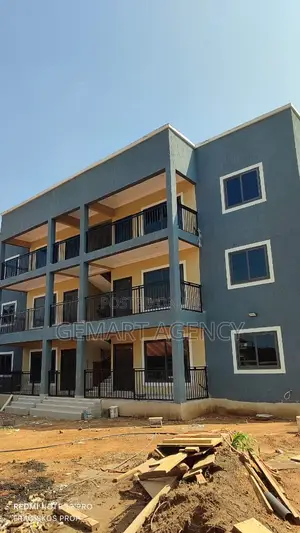2bdrm Apartment in Lapaz Nyamekye for rent
