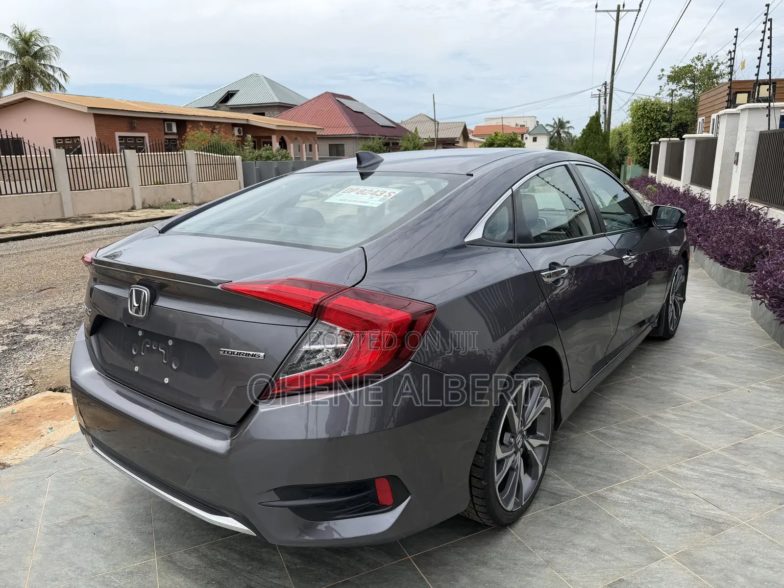Honda Civic Touring Sedan 2019 Gray