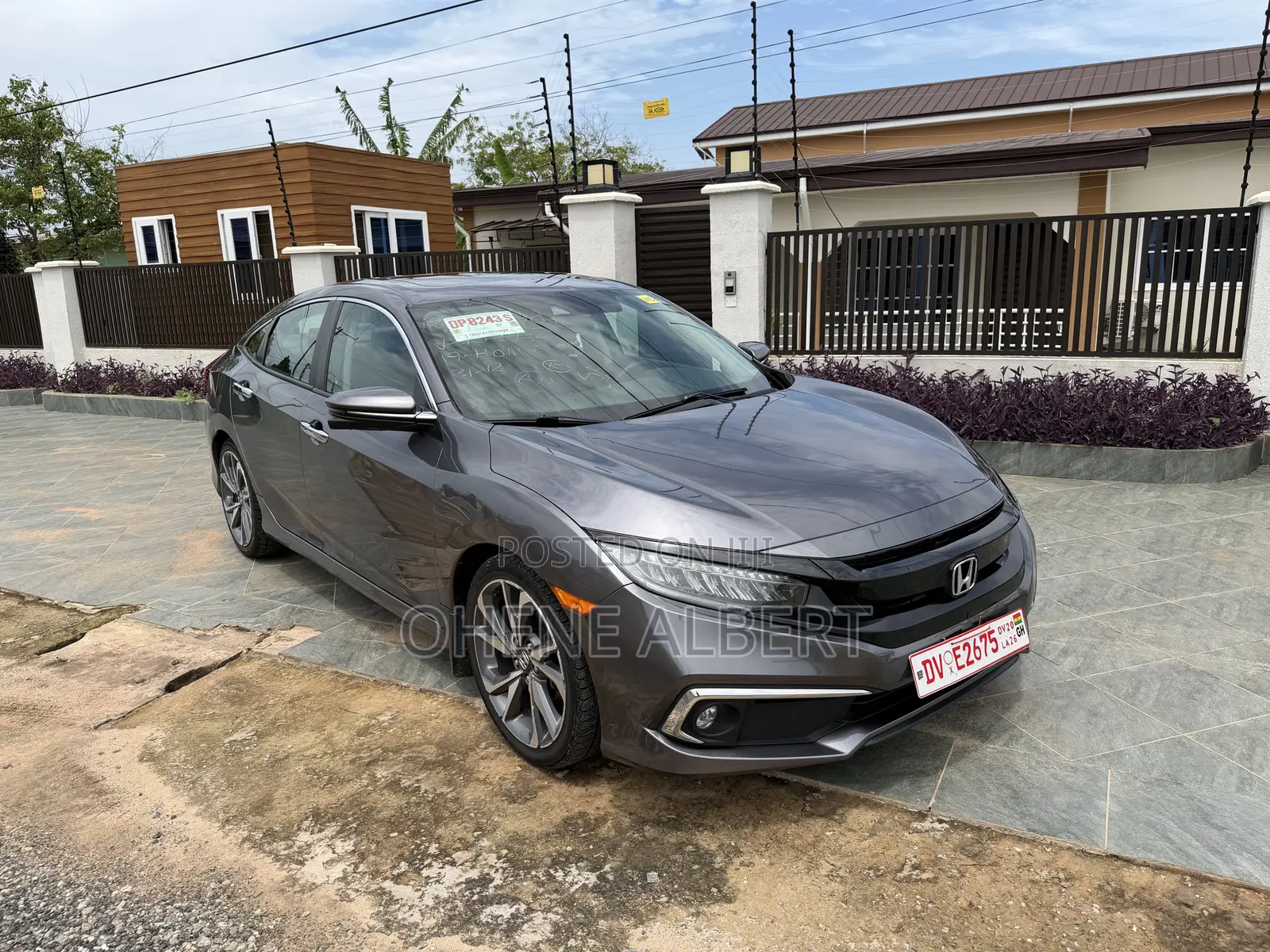 Honda Civic Touring Sedan 2019 Gray