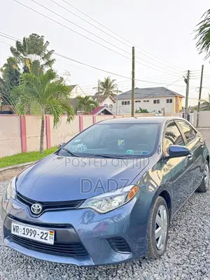 Toyota Corolla LE 4dr Sedan (1.8L 4cyl CVT) 2015 Gray
