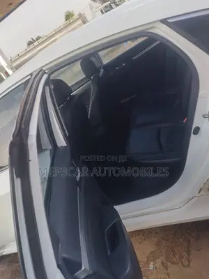 Honda Civic 2018 White