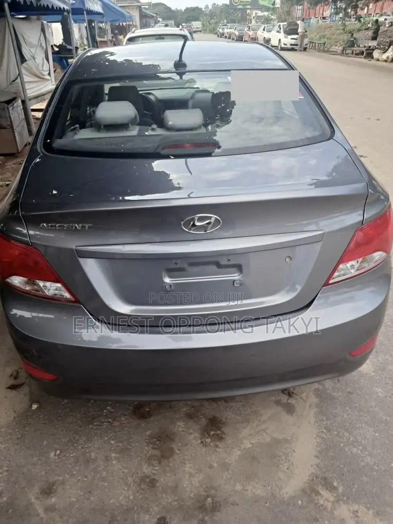 Hyundai Accent 2017 Gray