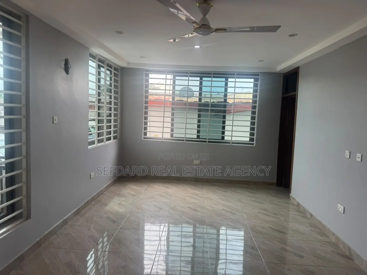 3bdrm Apartment in Sefdard Properties, North Kaneshie for rent