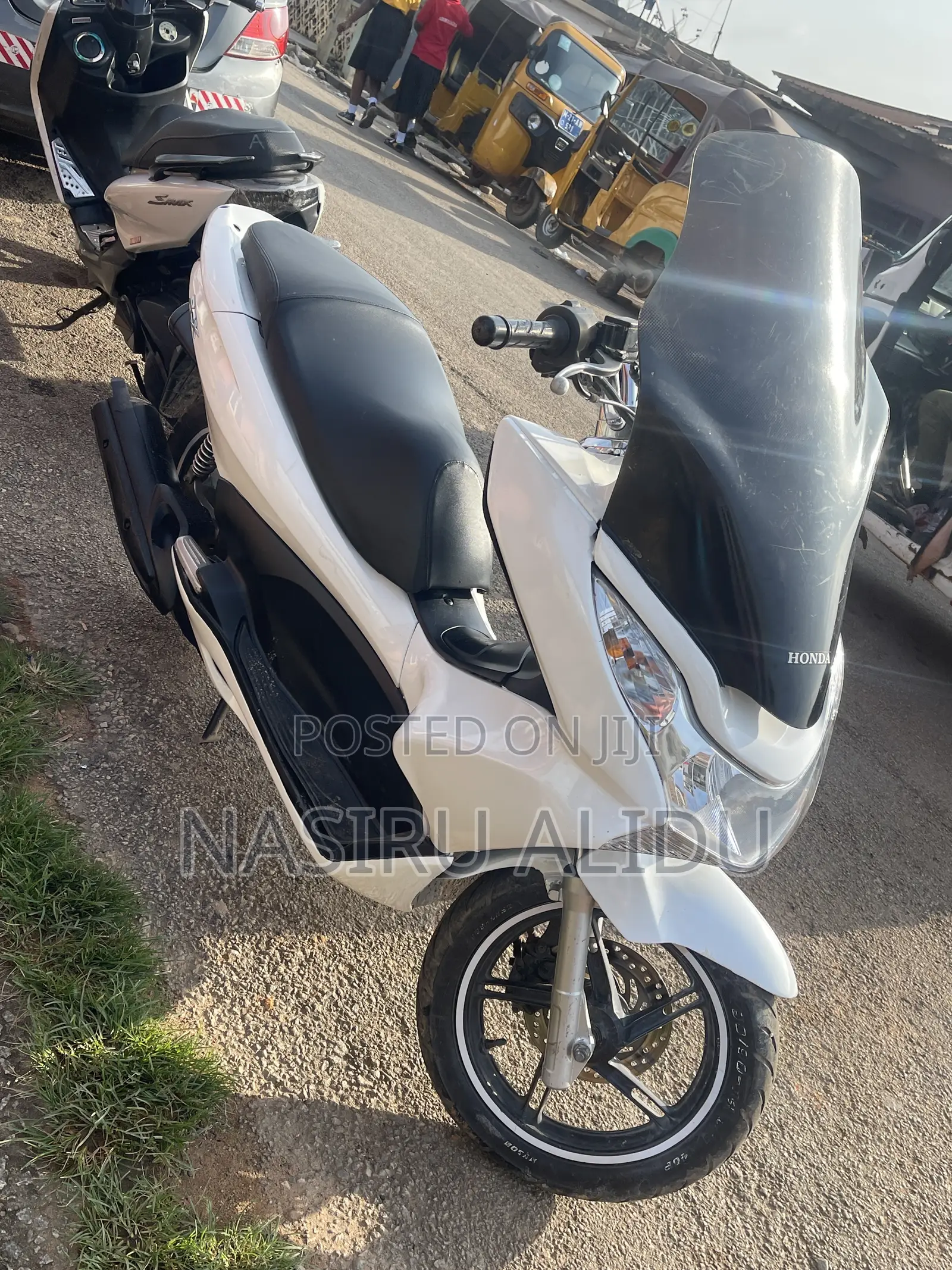 Honda 2022 White