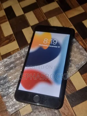 Apple iPhone 7 Plus 128 GB Black