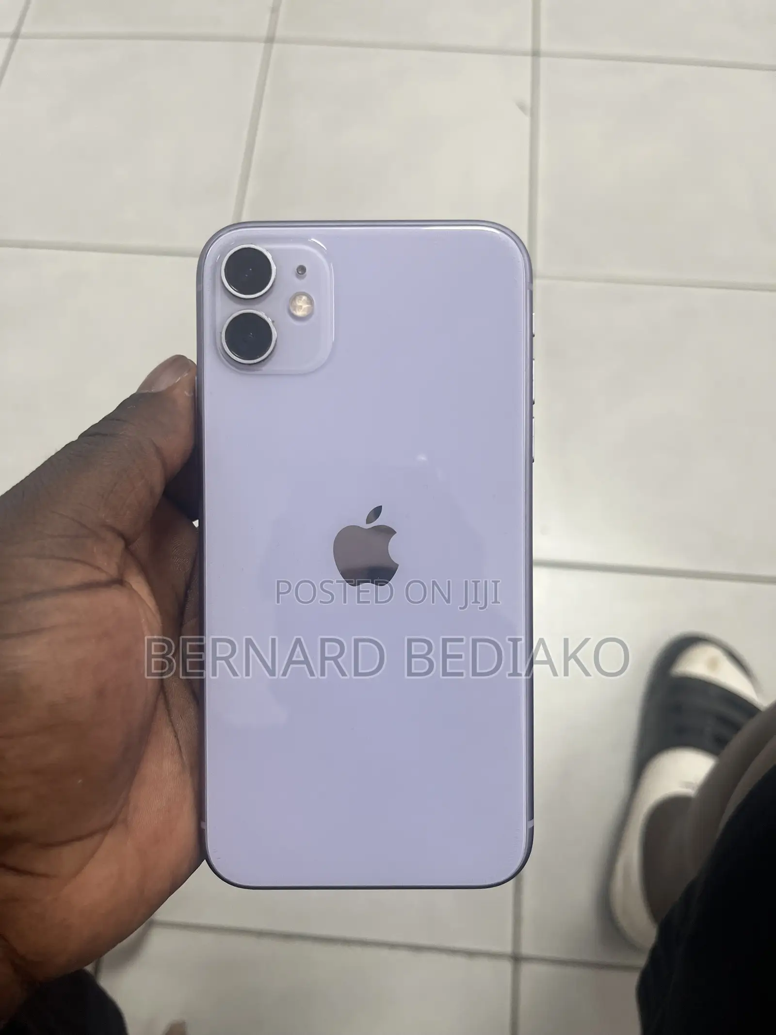 Apple iPhone 11 64 GB Purple