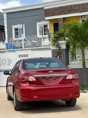 Toyota Corolla LE 4dr Sedan (1.8L 4cyl 4A) 2012 Red