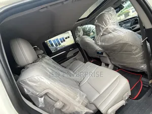 Toyota Highlander 2019 White