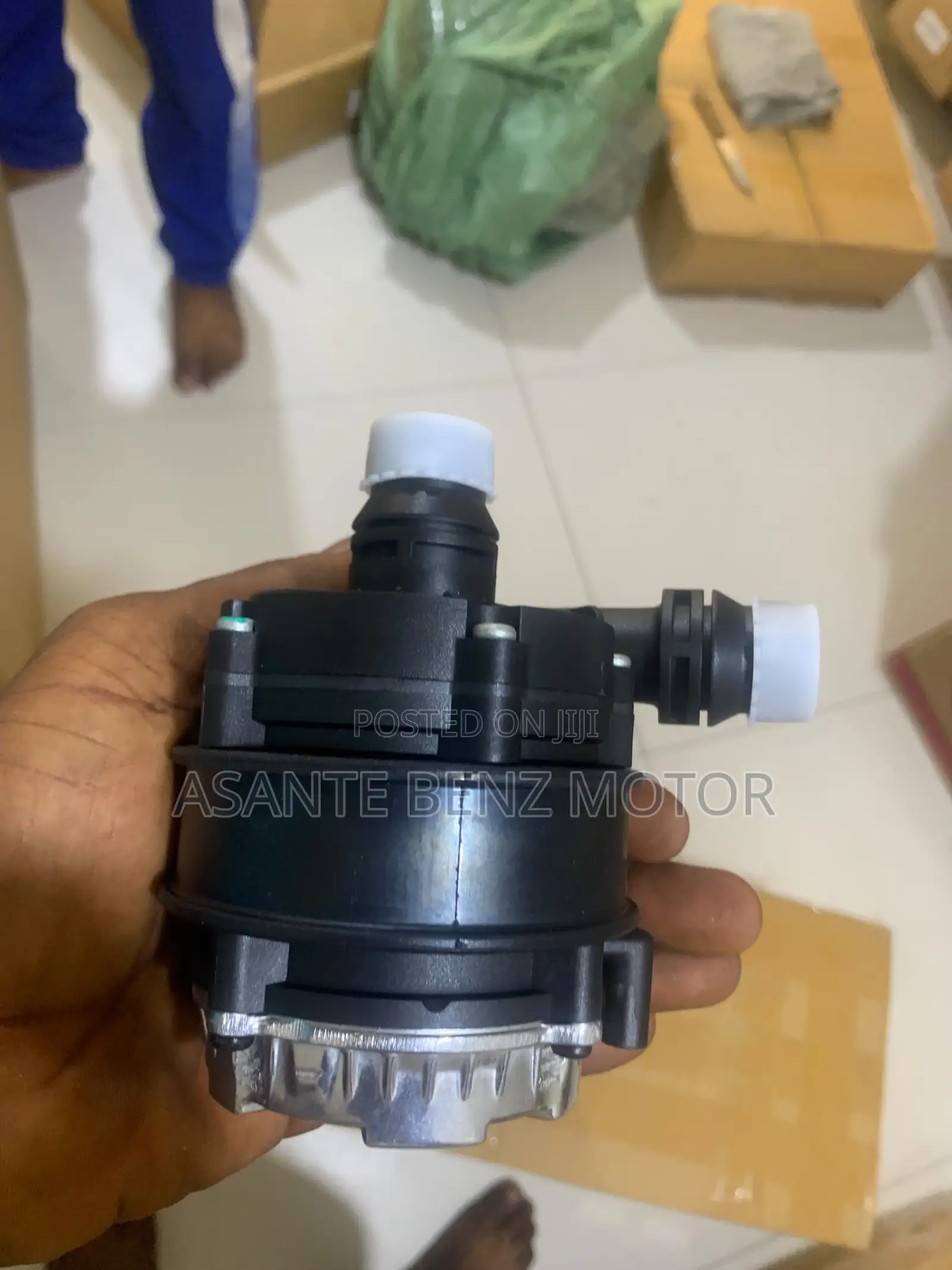 W205 Water Pump