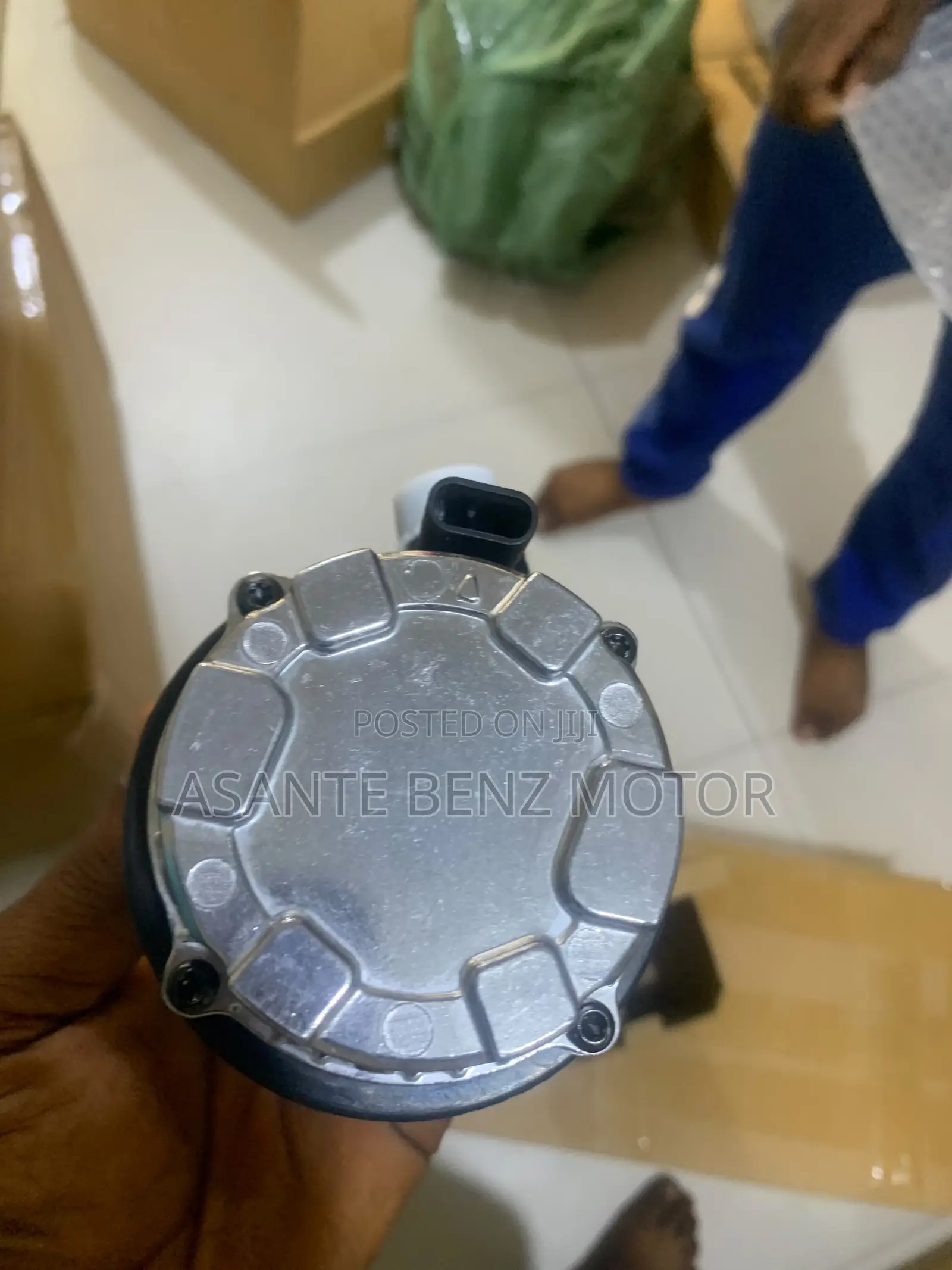 W205 Water Pump