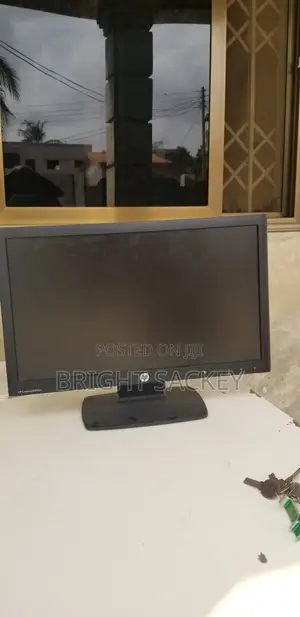 Hp Compaq Monitor 20 Inches for Sale